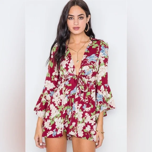 Milk & Honey Wine Floral Plunging Tie-Front Bell Sleeve Romper Size Small - Picture 2 of 16